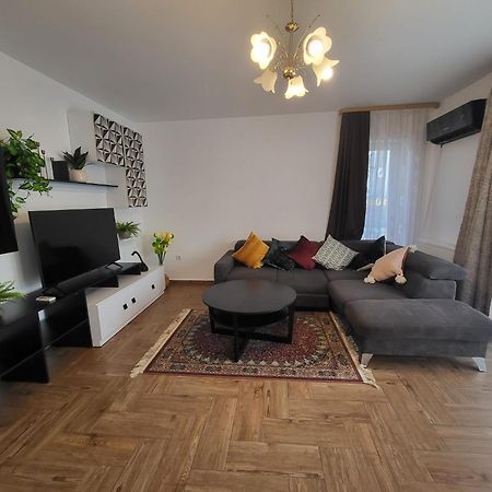 Timeea Home Sibiu Buitenkant foto