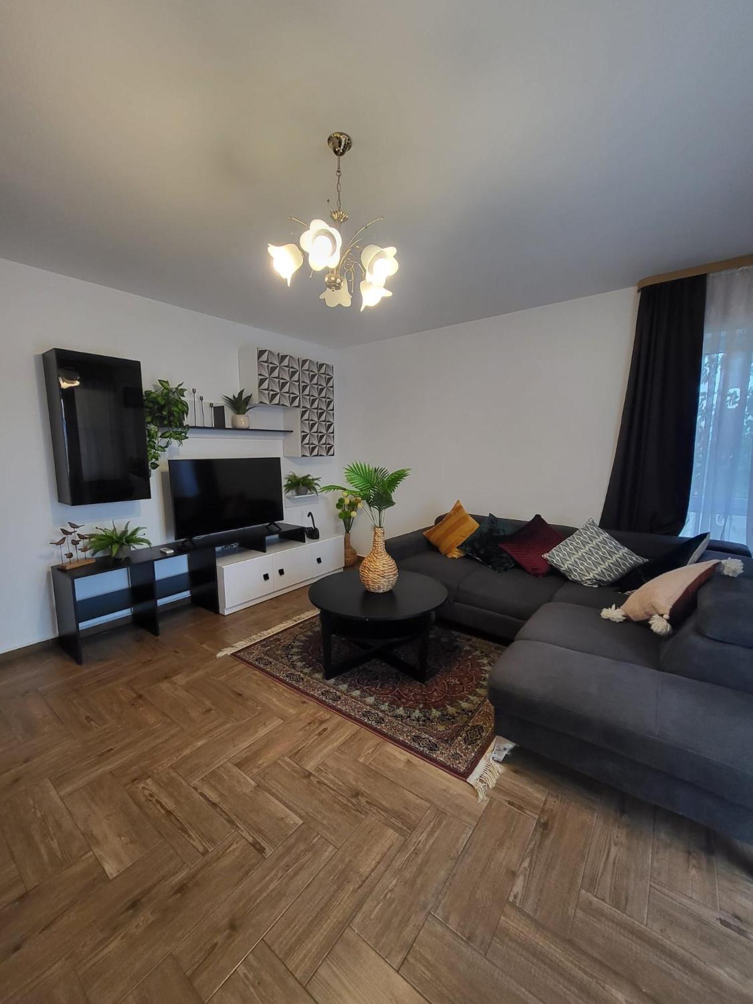 Timeea Home Sibiu Buitenkant foto