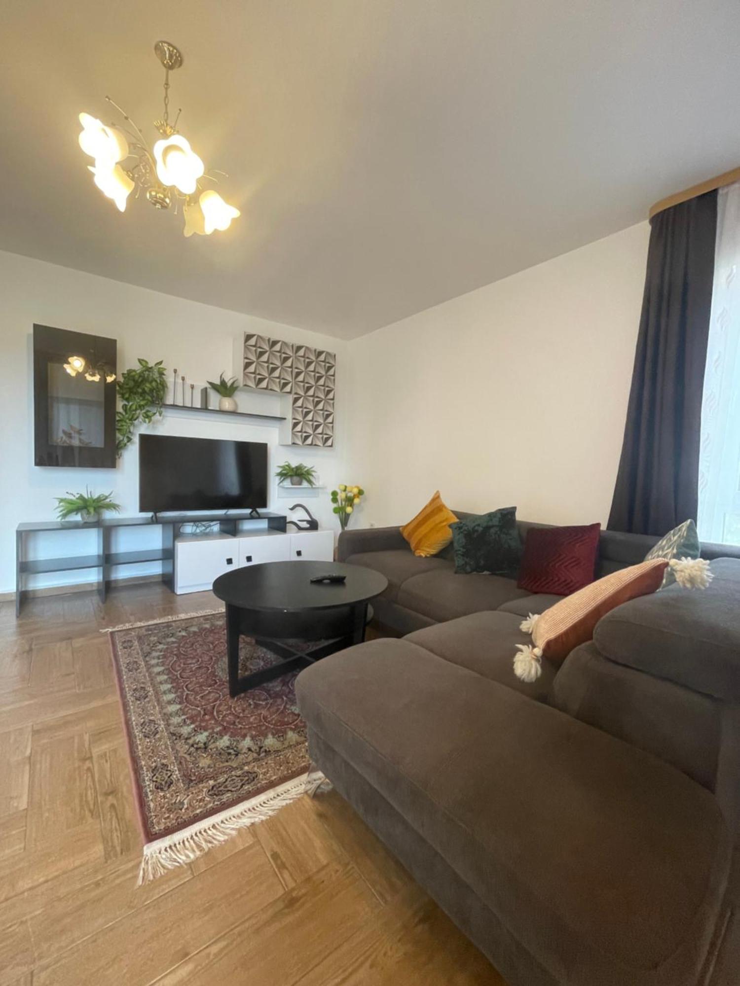Timeea Home Sibiu Buitenkant foto